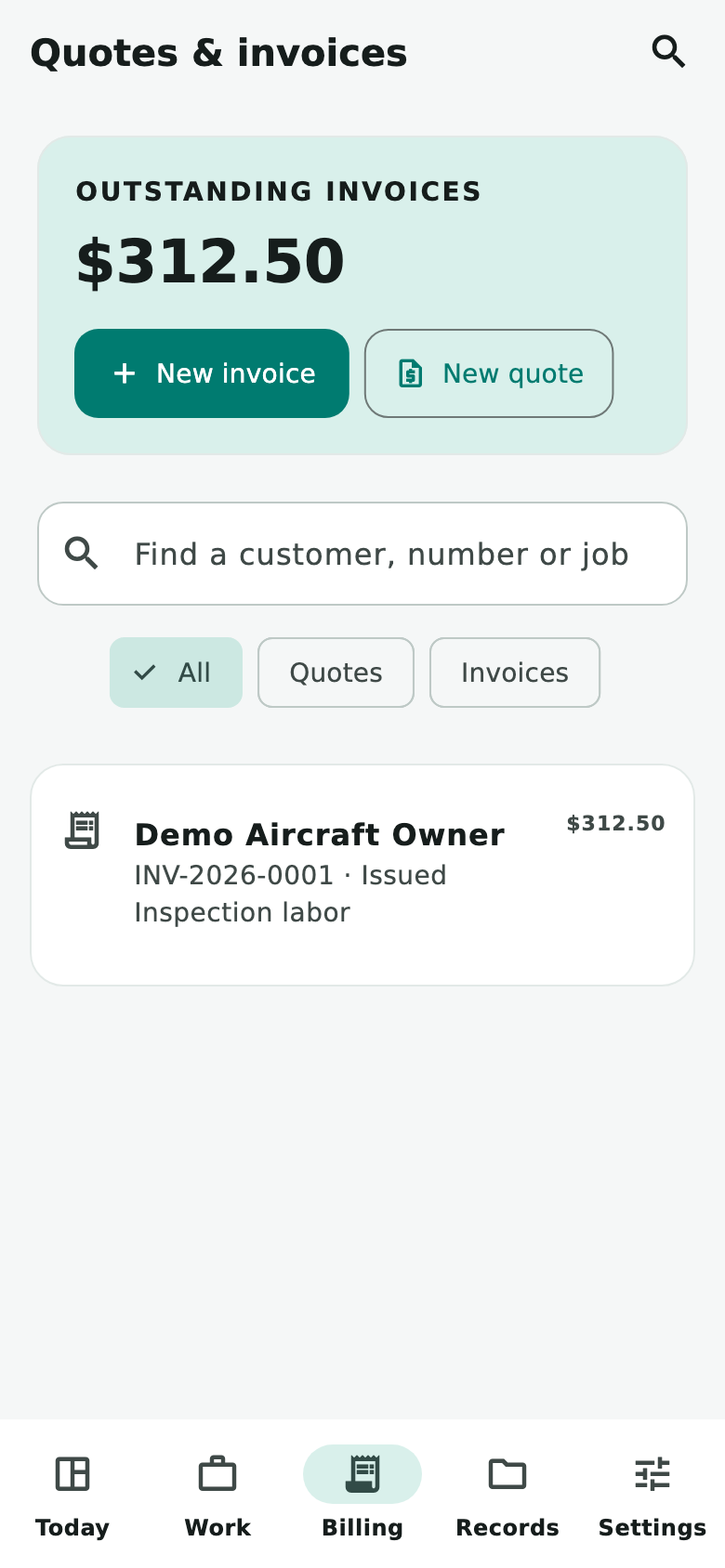 Quotes and invoices screen showing an issued example invoice for Demo Aircraft Owner