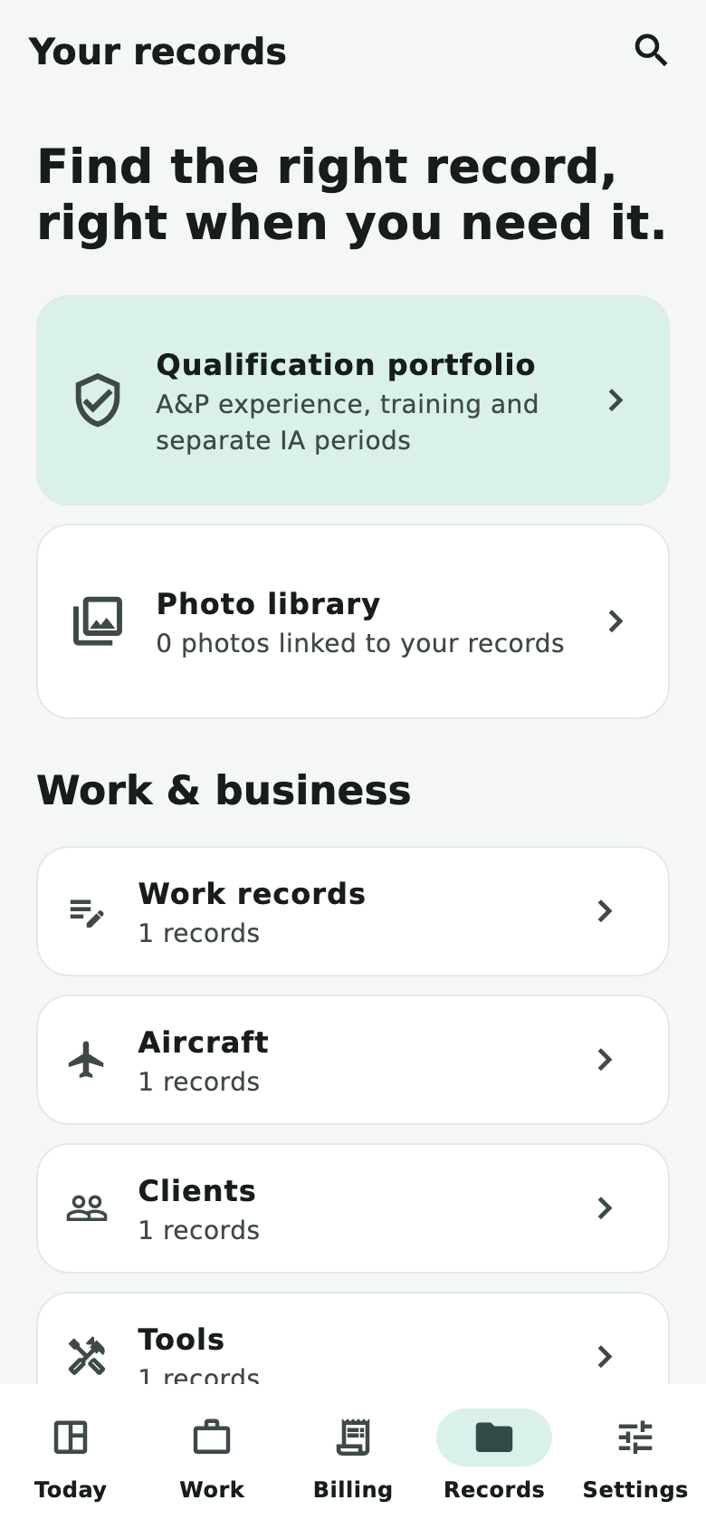 Records screen with categories for clients, aircraft, work, tools, parts and qualification evidence
